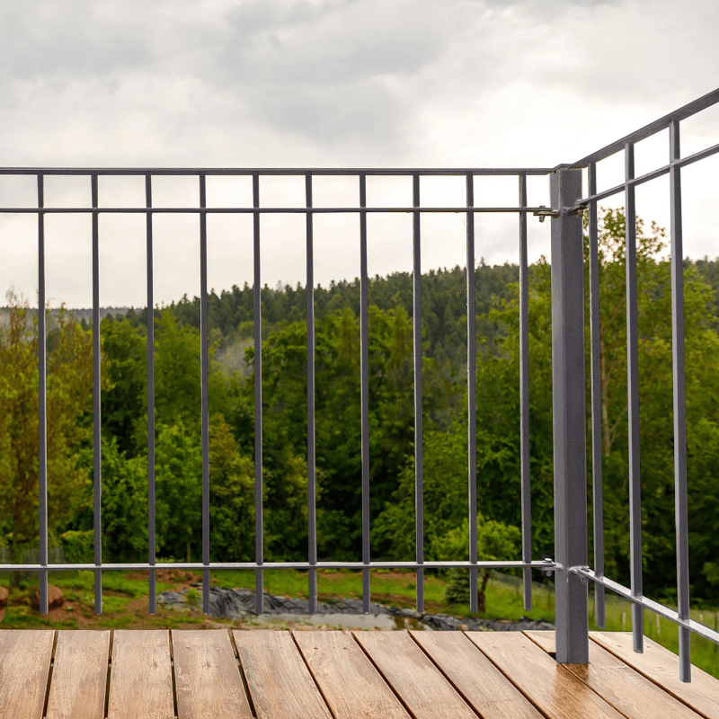 Geländer Padua auf einem Balkon | Pulverbeschichtet Anthrazit